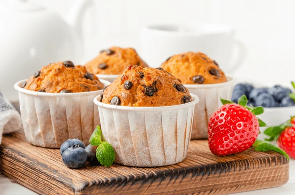 Storing and Freezing Strawberry Choc Chip Muffins: Tips for Freshness