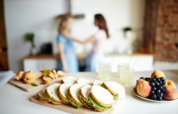 What to Know About Portion Control with Low-Carb Toast